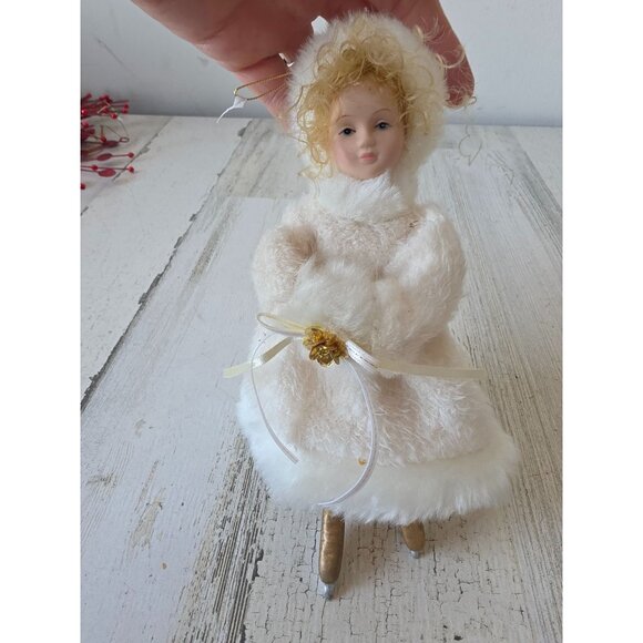 Porcelain Victorian girl ornament blonde dress ice skater ice skating Xmas tree - Picture 1 of 8